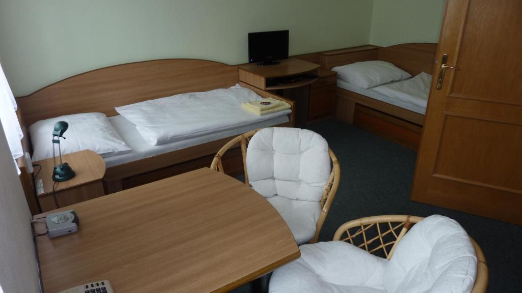 Hotel Tht Polička المظهر الخارجي الصورة